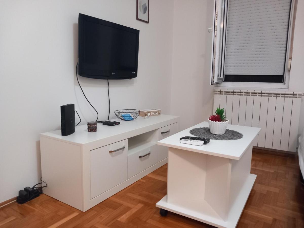 Bellavista Apartment *